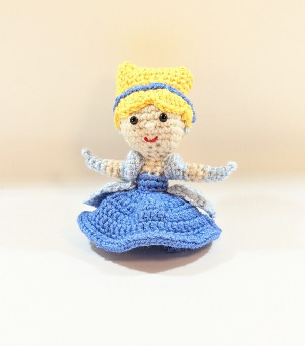 Crochet Mini Cinderella Doll