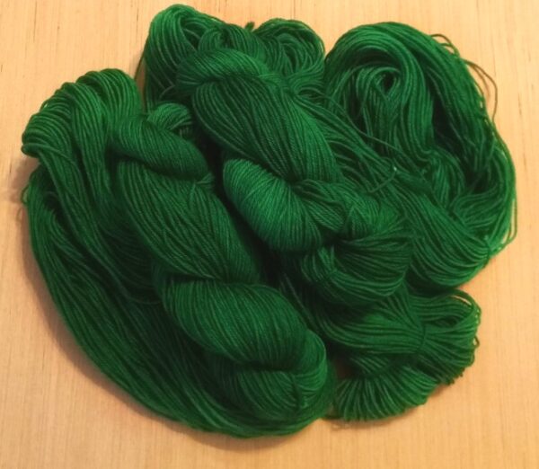 yarn in may birthstone color