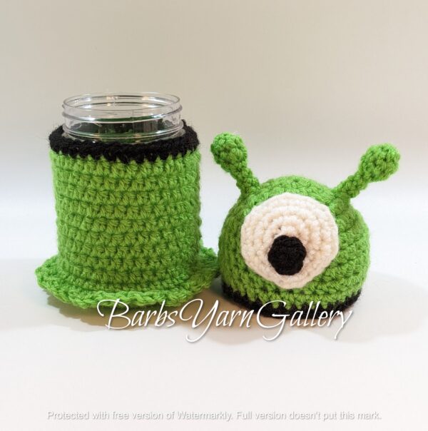 Alian Crochet Jar Cover